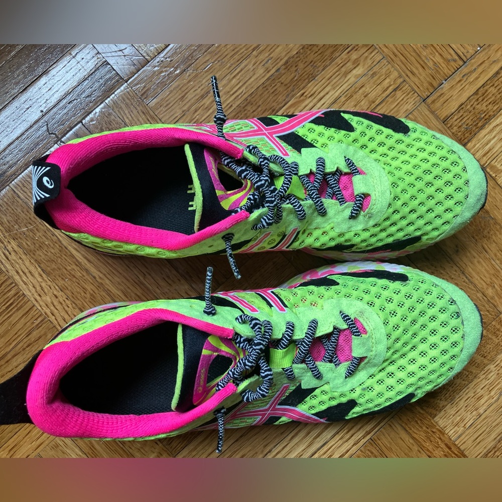 Asics running/triathlon sneakers. anti-slippery, light.